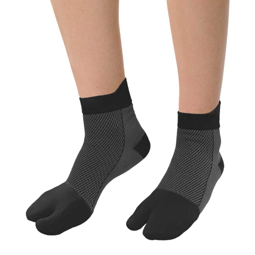 Kojinės hallux valgus (kauliukui) su silikonine apsauga VARITEKS